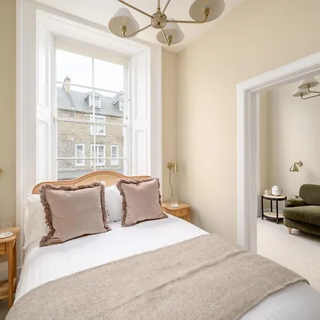 Gilmore Townhouse-3